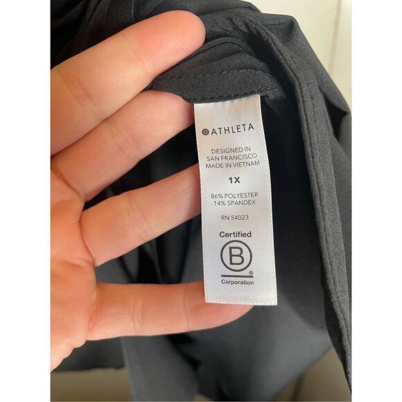 Athleta Black Sleeveless Romper Hike Walk Resort Casual Street Wear Preppy - Picture 14 of 16